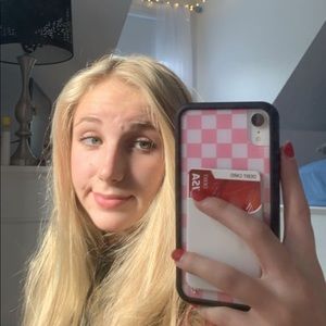 Meet your Posher, Alea